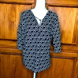 Jones New York - Navy & White Top